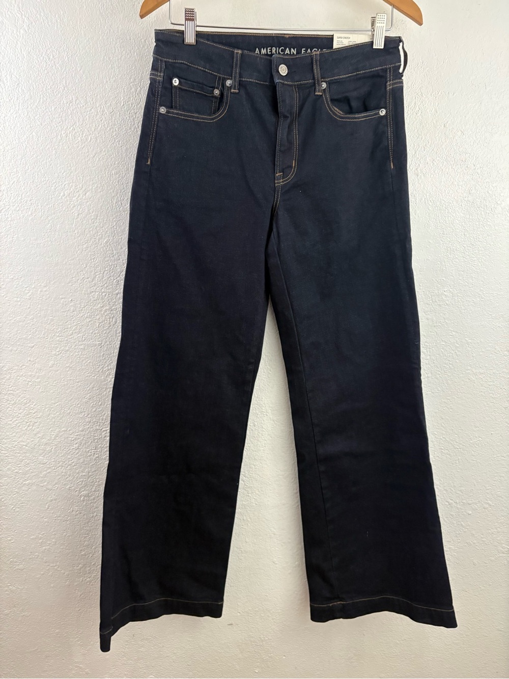 American eagle dark wash, high-rise, wide-leg super stretch denim jeans size 8